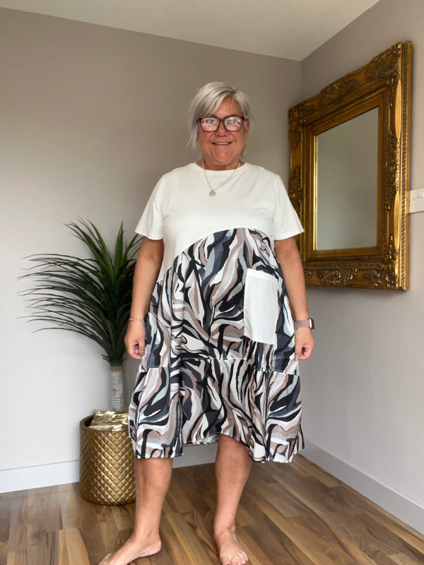 Stunning Short Cocoon Dress/Tunic