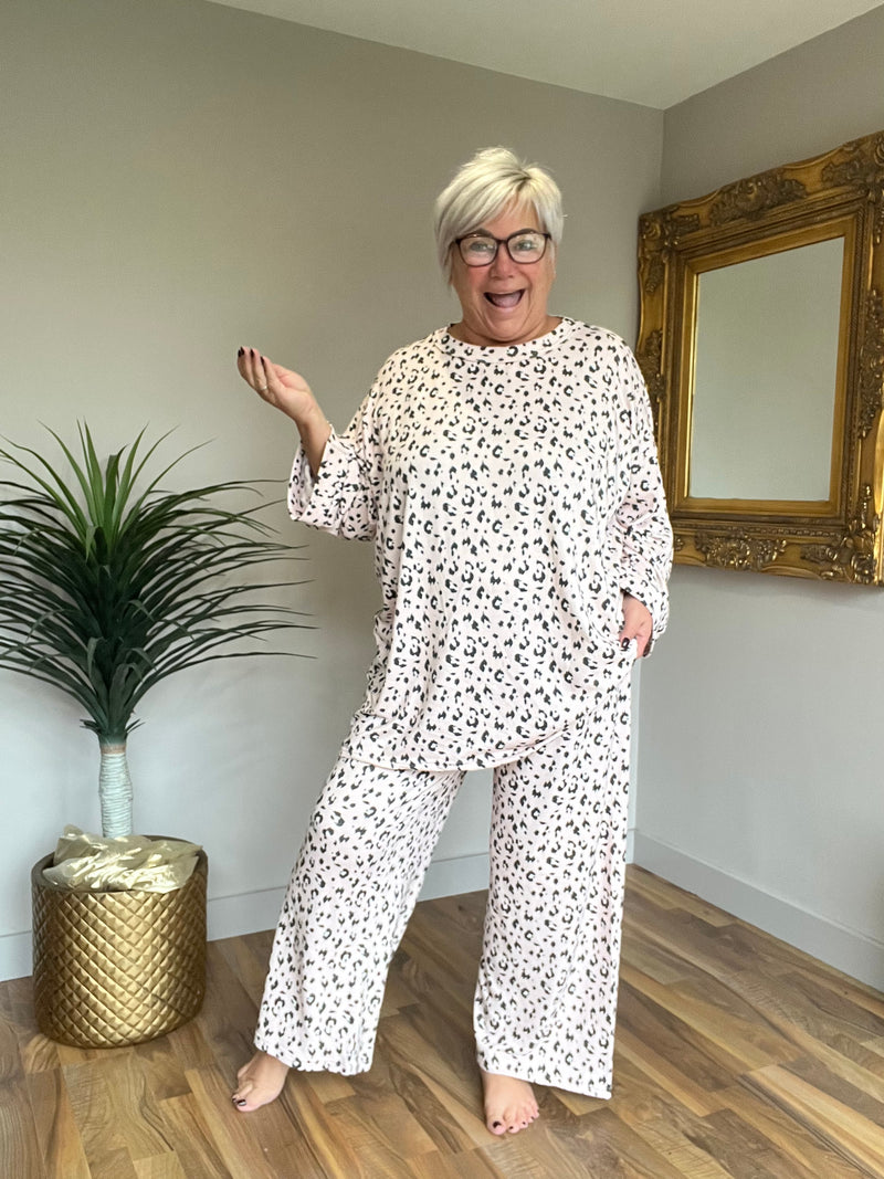 Super soft Pj/loungewear