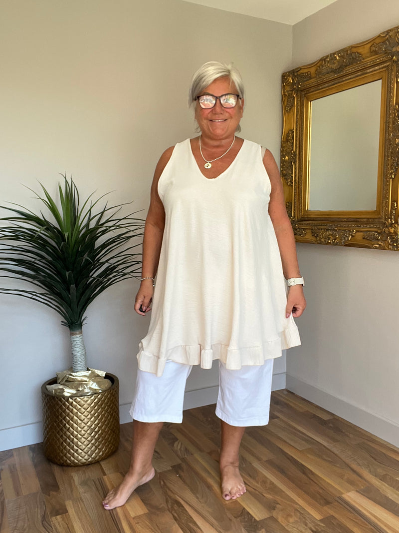 Sleeveless Frill Trim Top