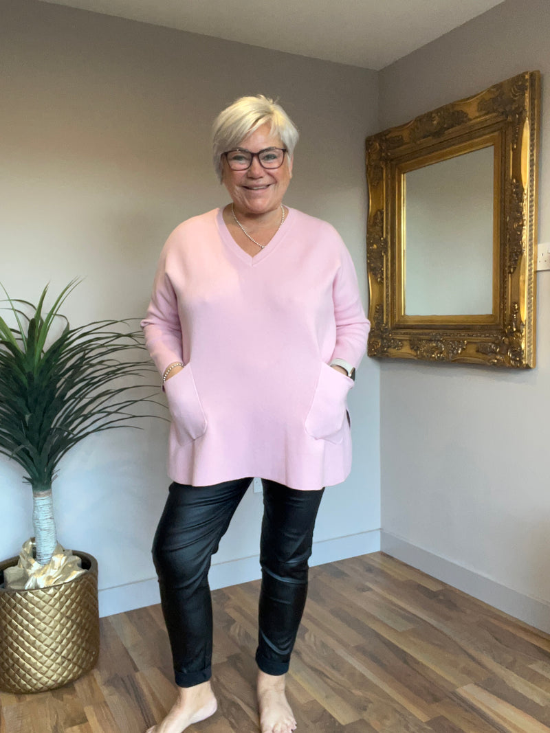 Luxury Knitted V Neck Pocket Top