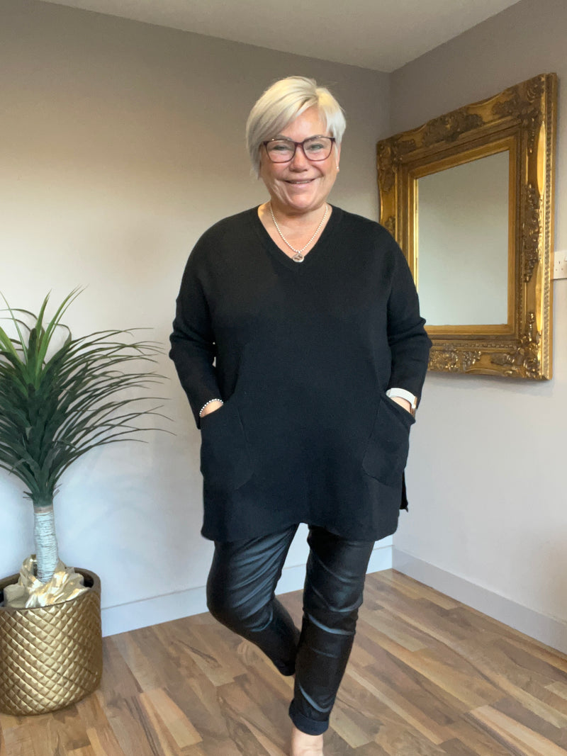 Luxury Knitted V Neck Pocket Top