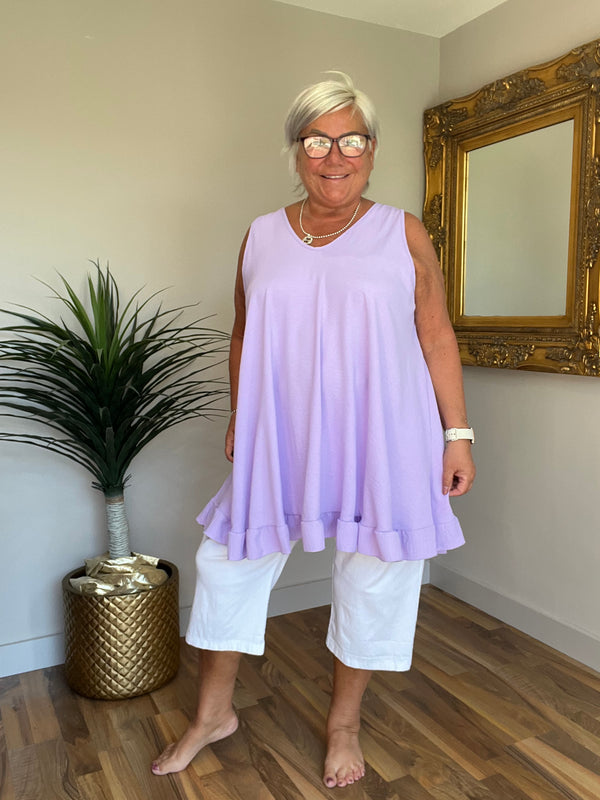 Sleeveless Frill Trim Top